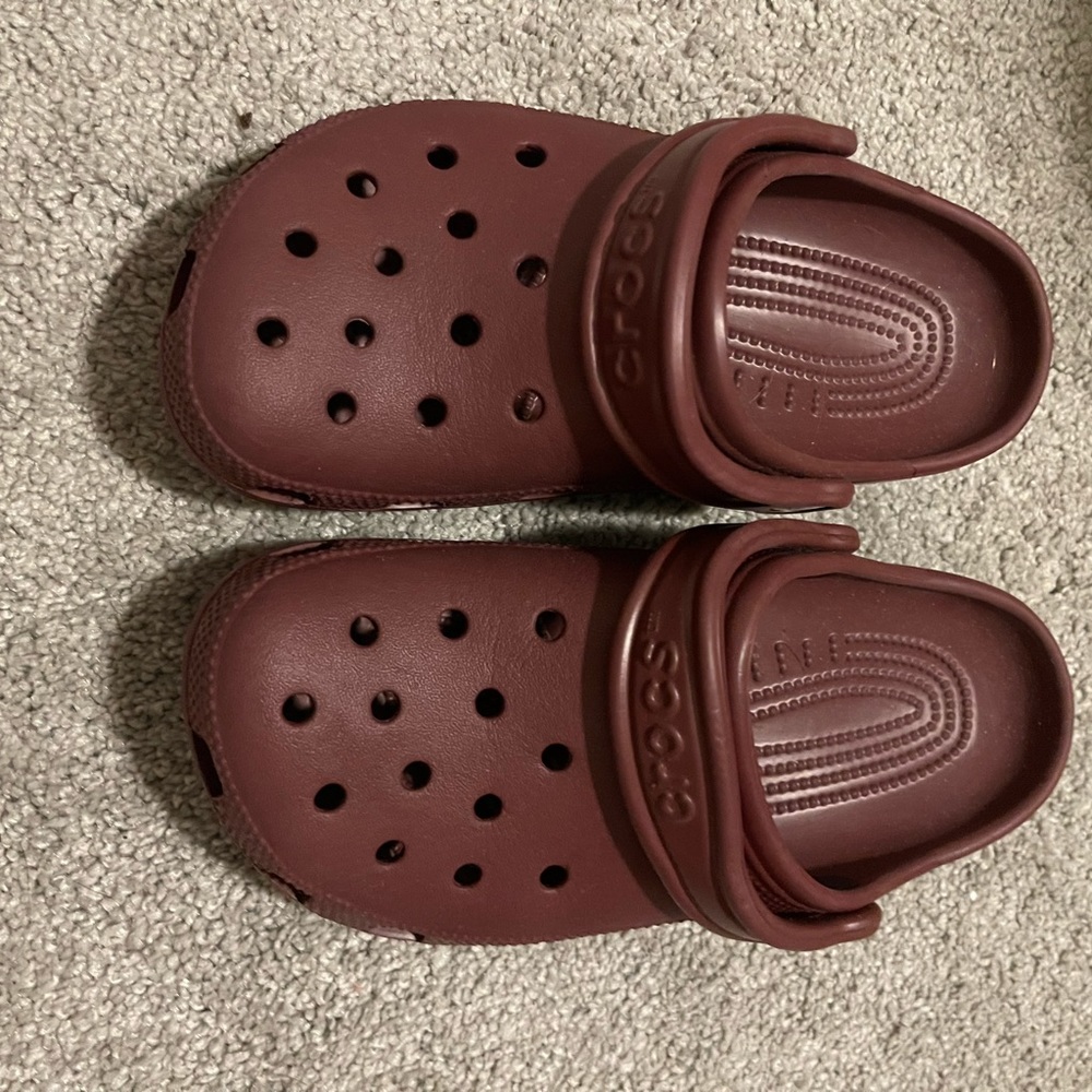 COPY - Crocs W6